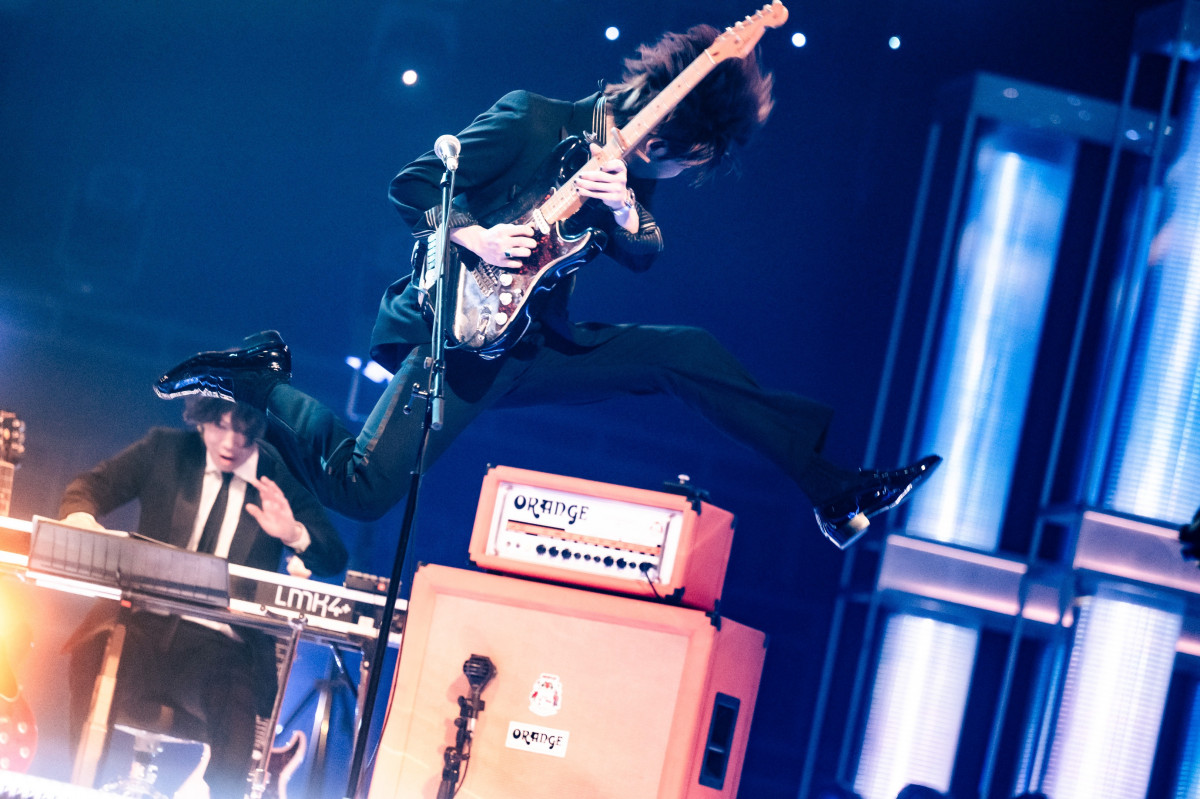 wMrs. GREEN APPLE 10 YEARS SPECIALx (C)NHK 