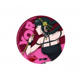 �I���W�i���f�U�C���̊ʃo�b�W�@�����iC�j�����B�Ɓ^�W�p�ЁESPY�~FAMILY����ψ���@�摜�񋟁F���j�o�[�T���E�X�^�W�I�E�W���p�� 