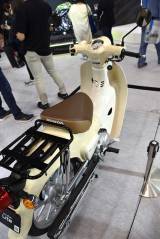 �X�[�p�[�J�u110���C�g�R���Z�v�g (C)ORICON NewS inc. 