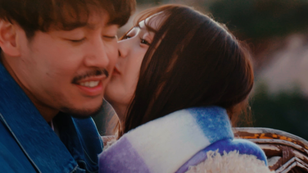 AKB48 メンバーとキスしたら… AKB48 メンバーとキスしたら…