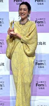 SHELLY �iC�jORICON NewS inc. 