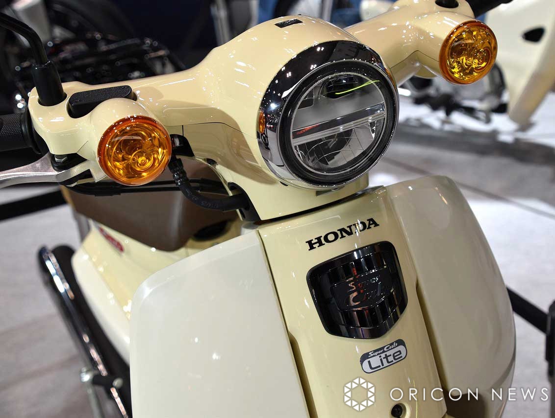 ホンダ、原付免許で乗れる新たな『スーパーカブ』公開 “新基準原付