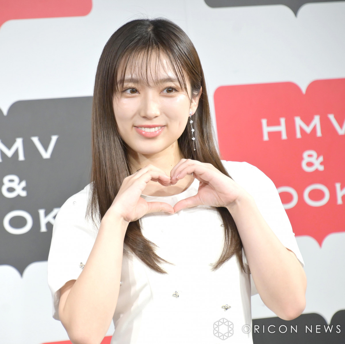 画像・写真 | 矢吹奈子、カレンダーで自然体ショット「メイク薄いと