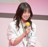 �e���r�����̓��Ў��ɃT�v���C�Y�œo�ꂵ�����{�� (C)ORICON NewS inc. 