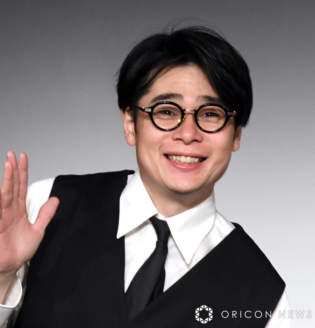 崇k 平成ノブシコブシ吉村崇＆徳井健太、道頓堀で超レアな姿 韓国人が爆笑する事態に 【大阪・関西万博】 | ORICON NEWS