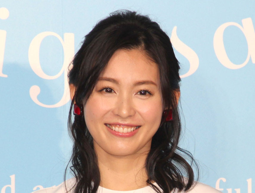 {CJ (C)ORICON NewS inc. 