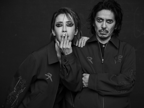 �X�c�����{��肦�A�v�w�ŁuWILDSIDE YOHJI YAMAMOTO �~ MOSS STUDIO�v�̃��f���S�� 