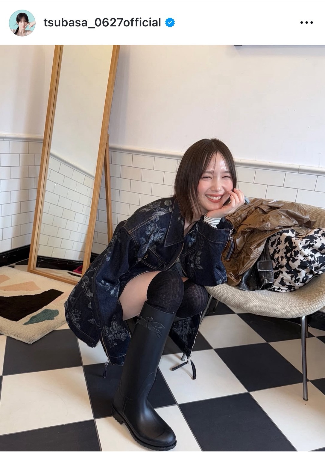 本田翼、超ミニ短パンで美太もも全開「ラバーブーツ美脚美人」「絶対