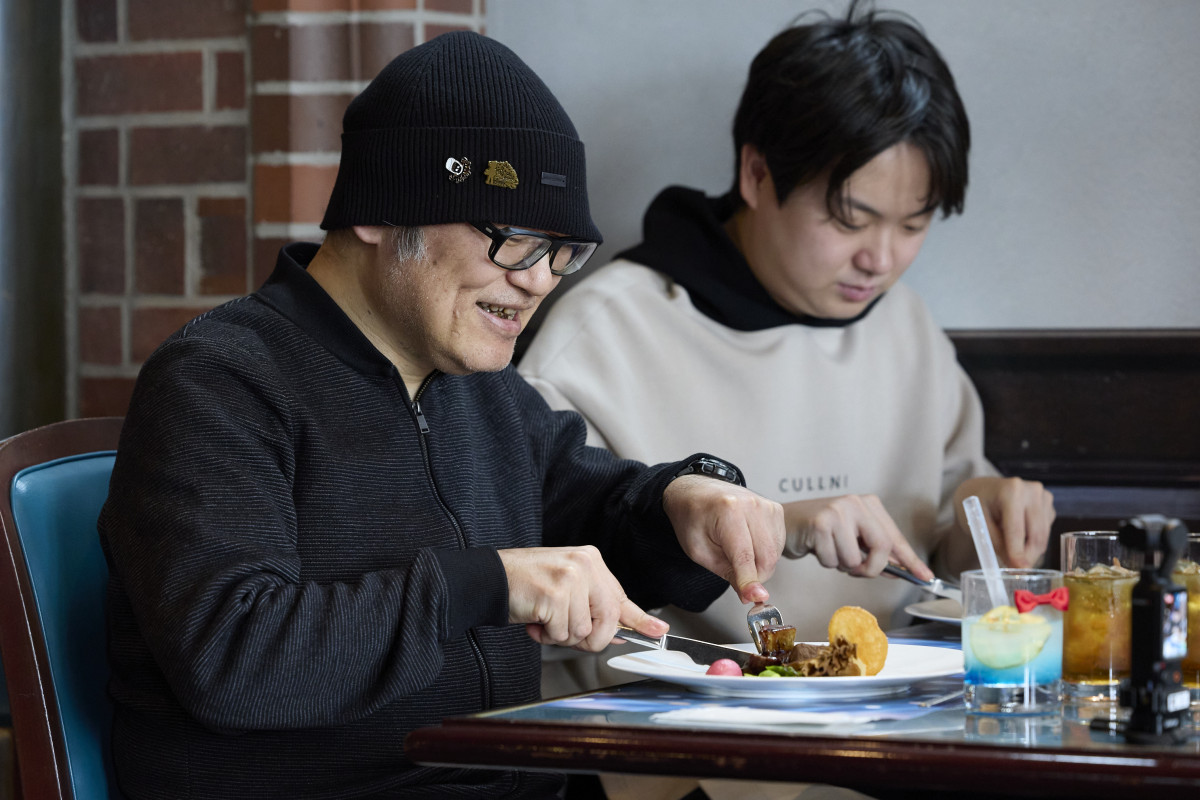 画像・写真 | 『コナン』作者・青山剛昌、USJ堪能で直筆サイン 画像・写真 | 『コナン』作者・青山剛昌、USJ堪能で直筆サイン