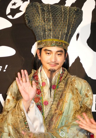 �ߑ��œo�ꂵ�����䗝=�w�p���s�E��THE MOVIE�x���A�Q�v���~�A��f��(C)ORICON NewS inc. 