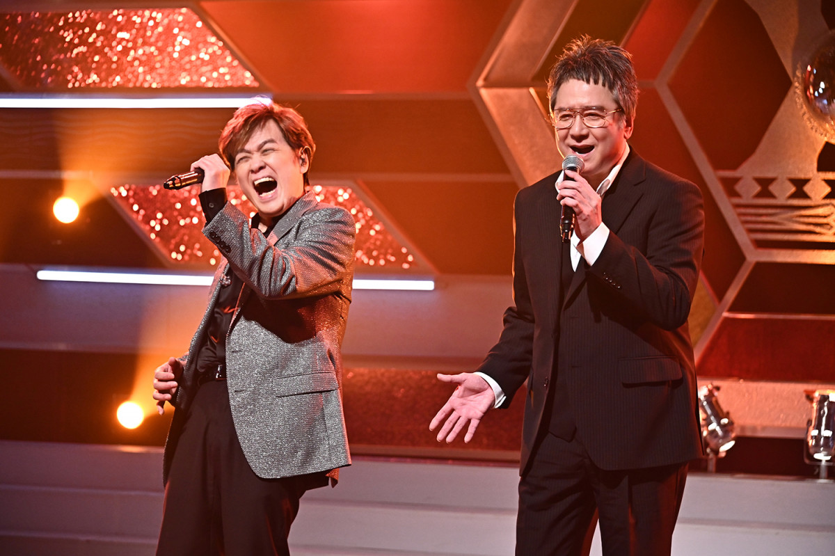 wMUSIC CROSS(~[WbNNX)xŐAGƋѐDꐴ (C)BS]TBS 