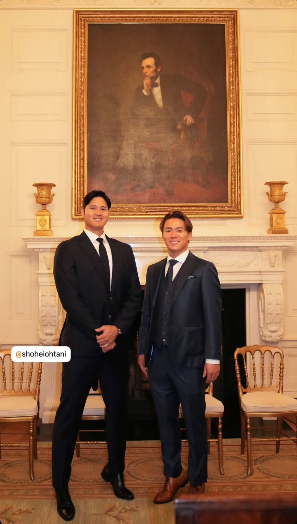 npb スポーツ 山本由伸 等身大タペストリー