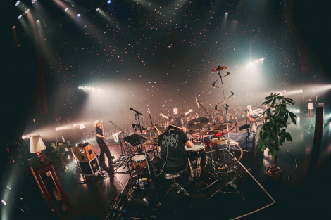 ���g���������̃c�A�[�t�@�C�i���̖͗l�@�ʐ^�F�X�G���V�����E�^ 