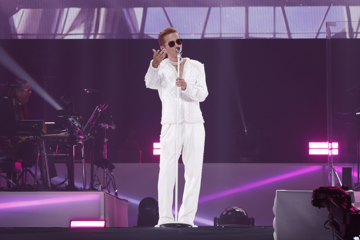 ★幻レア★EXILE ATSUSHI LIVE 2014 ★入手困難スタジャン ☆幻レア☆EXILE ATSUSHI LIVE 2014 ☆入手困難スタジャン