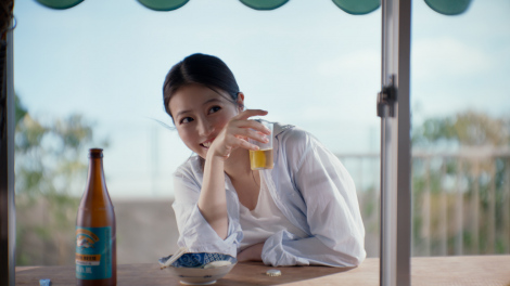 画像・写真 | 内村光良＆今田美桜＆目黒蓮、びんビールを堪能