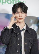 wINGALIVE gUNI-CONh in TOKYO DOMExbhJ[ybgɓoꂵZEROBASEONEESUNG HAN BIN(C)ORICON NewS inc. 