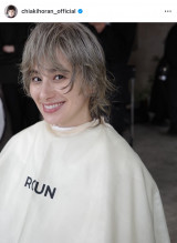 �z������H�uAfter�@���߂��ẮA���������V���o�[�������Ă��� ���̎��̐F���D���������ȁv�i�ʐ^�̓C���X�^�O���� @chiakihoran_official ���j 