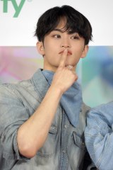 �wINGALIVE �gUNI-CON�h in TOKYO DOME�x���b�h�J�[�y�b�g�ɓo�ꂵ��NCT DREAM�E�}�[�N (C)ORICON NewS inc. 