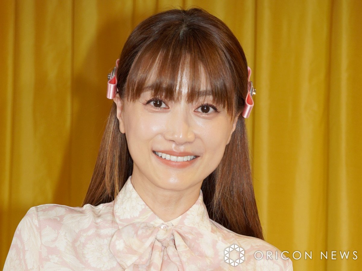 ヨンア、兄一家とUSJへ “顔出し”ファミリーショット公開「みんな素敵で仲良くて好き」