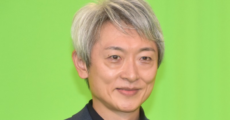 53歳・登坂淳一アナ、長女が幼稚園生に 3歳娘の近影に祝福の声「ドレス姿可愛い」「おめでとう」 19年に結婚、2児の父