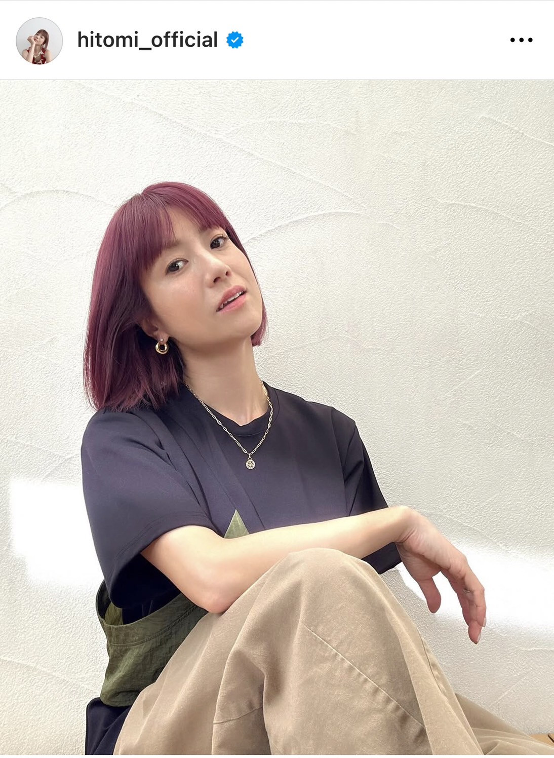 hitomi uwAX^CA`FW܂`v(ʐ^̓CX^O@hitomi_official ) 