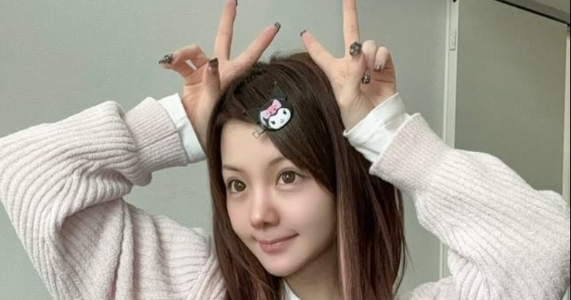 35歳・1児の母の田中れいな、部屋着ショットで「あざとい女になれた