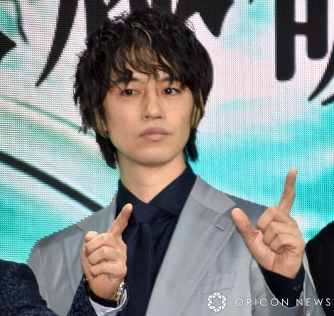 ēƂ̊֌W֓H=wV唚jxԋLOCxg (C)ORICON NewS inc. 