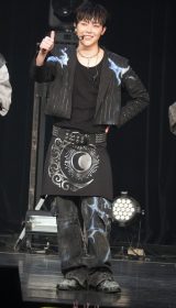 u3rdVOwGo in Blind(T)xLOSHOWCASEvɓoꂵ&TEAMENICHOLAS (C)ORICON NewS inc. 