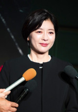 �w���R���䂳�� ���ʂ�̉�x�r��͂ݎ�ނɏo�Ȃ������R�E�iC�jORICON NewS inc. 