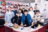 wtiny desk concerts JAPANxV[Y2̏ɓoꂷASKA (C)NHK 