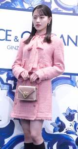 wh`F&Kbo[i  j[AI[v CxgxɏoȂ(C)ORICON NewS inc. 