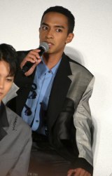 ؗjh}wPJ `q~c`xLXgodCxgɏoȂA!groupEԃ`[hh (C)ORICON NewS inc. 