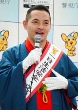 �O�c�x�@���u���ꍼ�\�o�Łv�L�����y�[����͂ݎ�ނɏo�Ȃ����яΒ�����(C)ORICON NewS inc. 