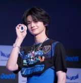 �f�r���[���\�L�҉�ɏo�Ȃ���aoen�E�n�N�iHAKU�j�iC�jORICON NewS inc. 