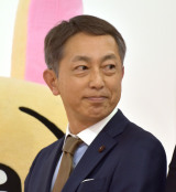 �w�L�f�C�����h�V�h�X�x�I�[�v���Z�����j�[�ɓo�ꂵ���I�J�_���E�g�쏟�ܑ�\������В� (C)ORICON NewS inc. 