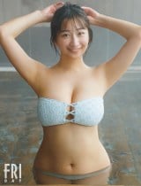 オールナイトフジコ』井手美希、水着をまとい透明感あふれる