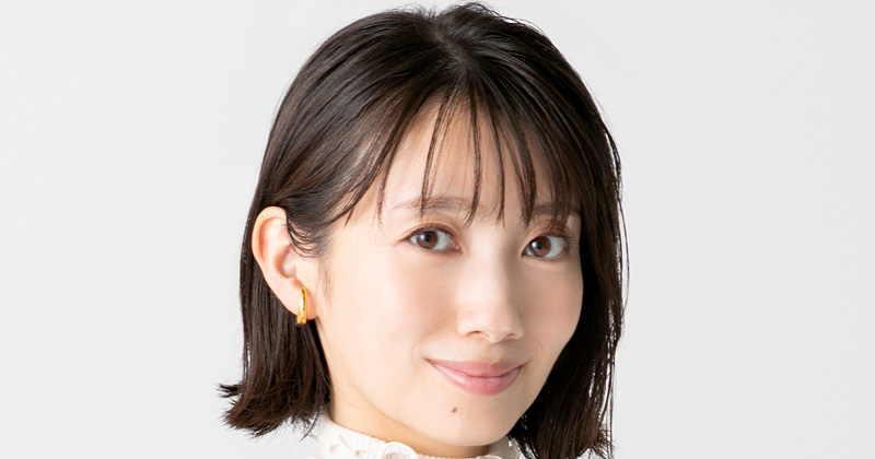 公式サイト 波瑠、ミニ丈で美くびれのぞく圧巻スタイル「ウエスト細っ タレント・お笑い芸人