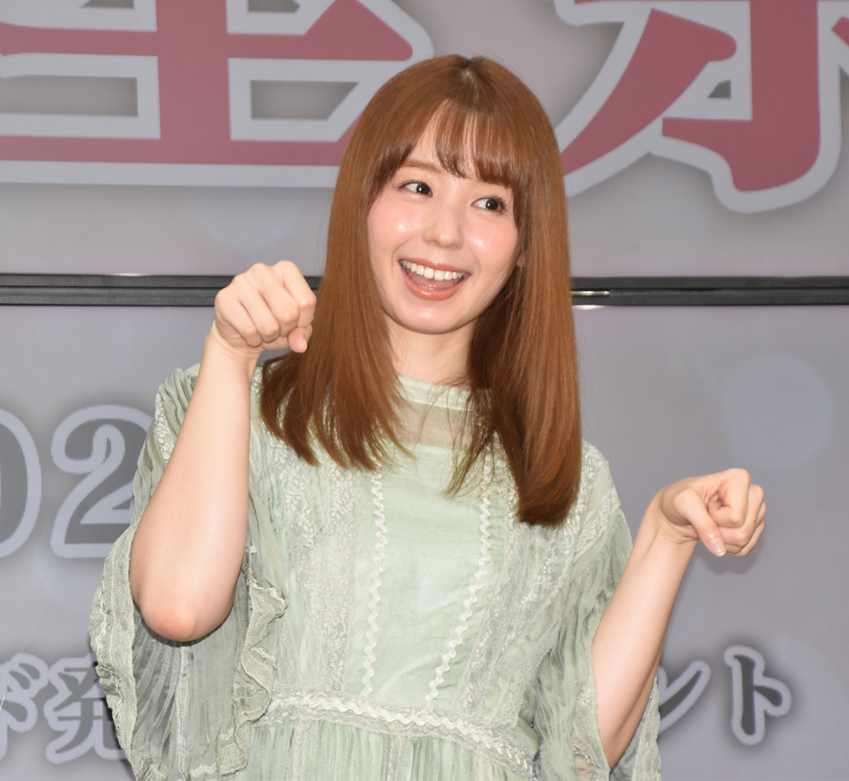 小池里奈 """" 小池里奈「30代らしい猫耳に」 コスプレ秘話明かして照れ | ORICON NEWS