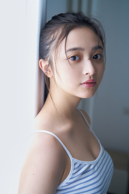 乃木坂46井上和、話題の写真集から未収録カット公開「これが