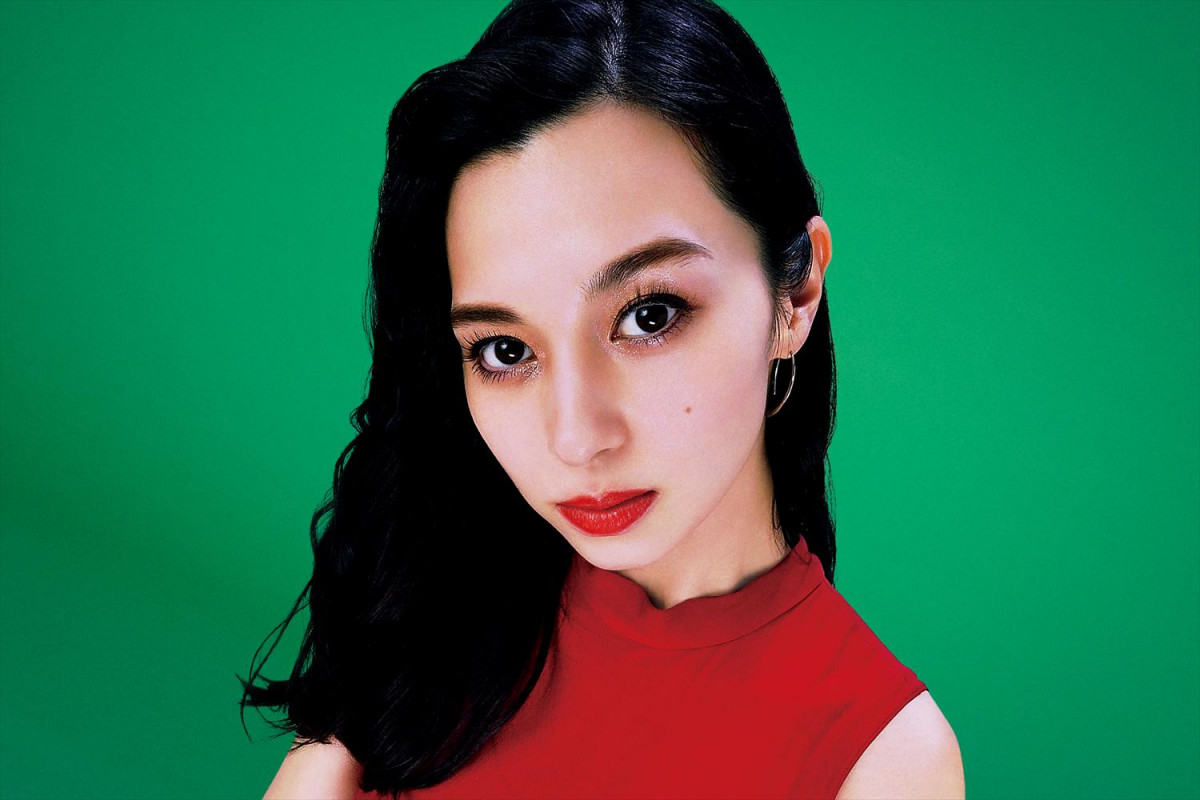 中条あやみ　2015 カレンダー　未開封 中条あやみが＃真相をお話しします「ジュンサイでフォロワーが