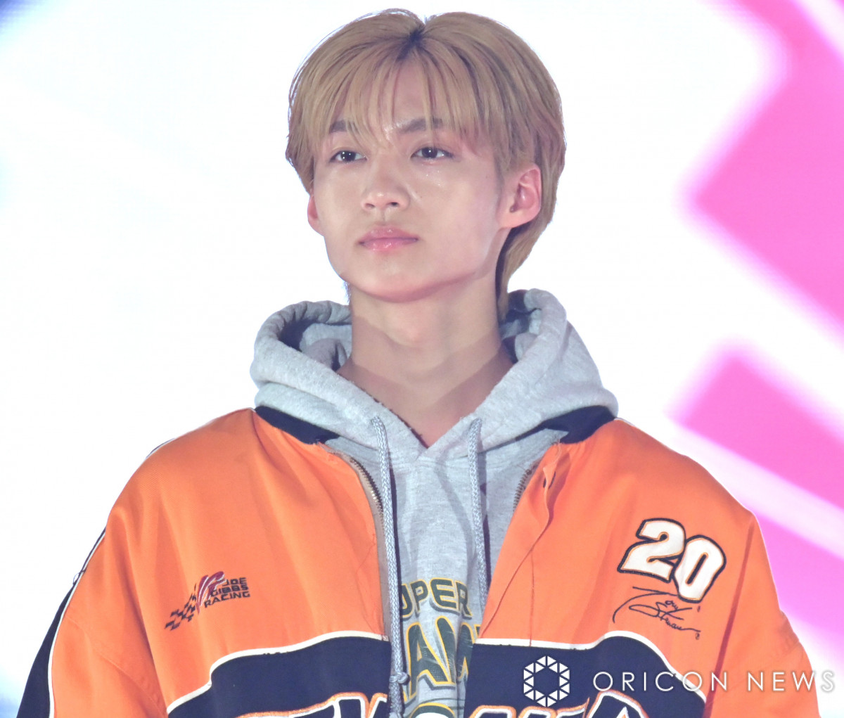 ガルアワ】ICEx志賀李玖、クールなモデル姿に歓声 “やんちゃかわいい