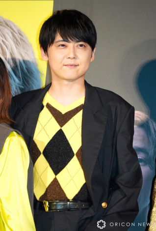 声優・梶裕貴が「ニベアソフト スキンケアクリーム」の“公開撮影
