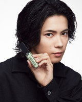 �W�o���V�C �r���[�e�B�[�̃L�����y�[���ɓo�ꂵ��Number_i�E�_�{���E�� 