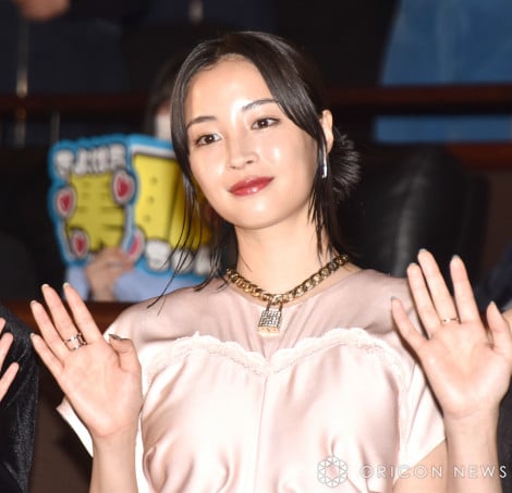 ْ̂gC̃V[UԂL=wЎvExqbg畑䂠(C)ORICON NewS inc. 