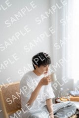 w - higoto vol.01xyAmazon.co.jp zT |XgJ[h(C)KADOKAWA/ʐ^:MOAtWuELAj 