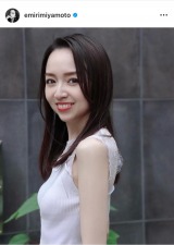 宮本笑里、「体重も、足のサイズも同じ」な10歳長女と“リンクコーデ”で