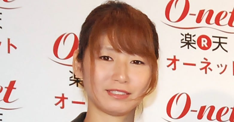 バレー元日本代表・大友愛、娘の秋本美空と“母娘共演“「美人姉妹みたい」「娘さんに負けず劣らず可愛い」