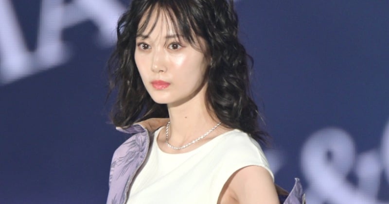 【ガルアワ】山下美月、トップバッターでランウェイ 『GirlsAward』開幕