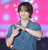 wRakuten GirlsAward 2025 SPRING/SUMMERxɓoꂵTravis JapanEc (C)ORICON NewS inc. 