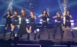 wRakuten GirlsAward 2025 SPRING/SUMMERxɓoꂵKep1er (C)ORICON NewS inc. 